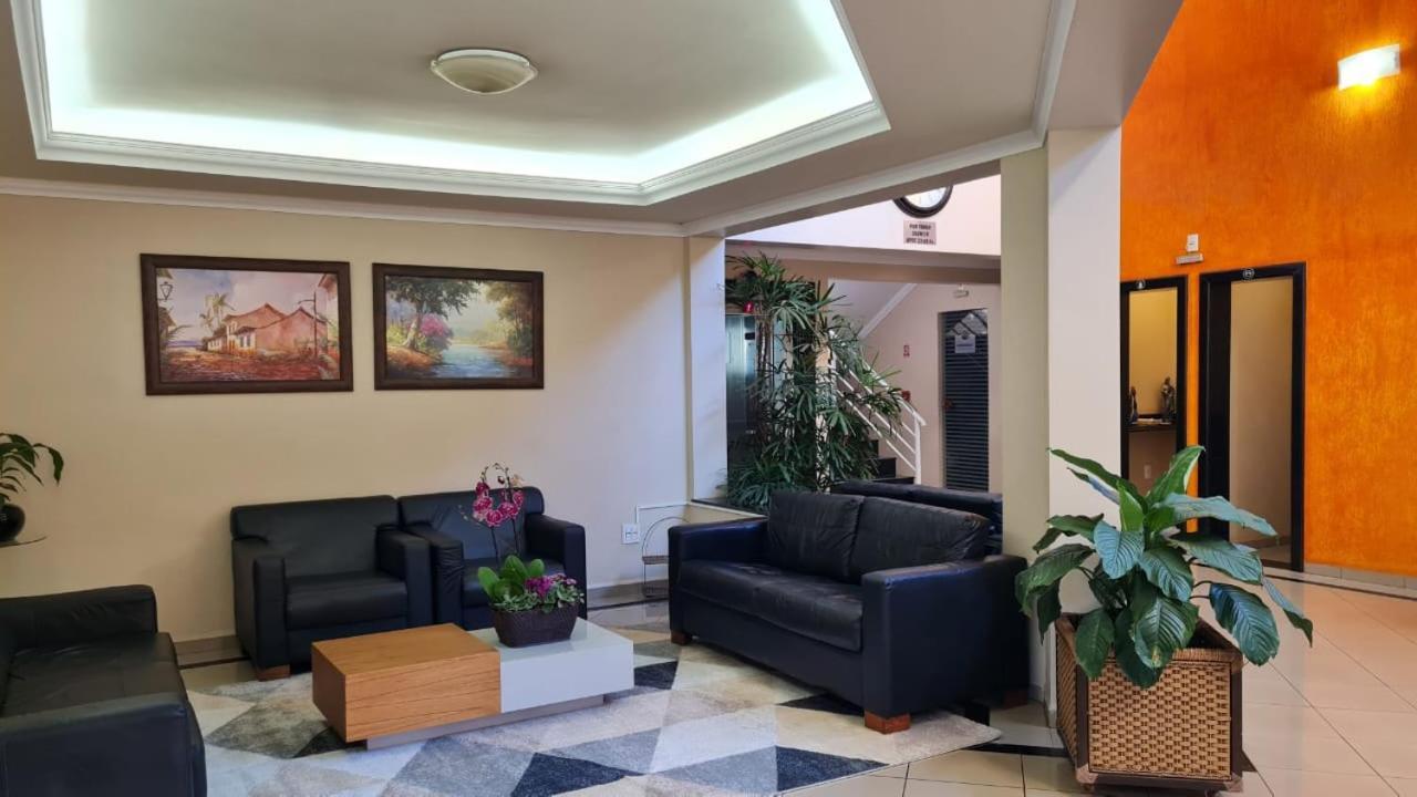 Hotel Jaguar Uberaba Kültér fotó