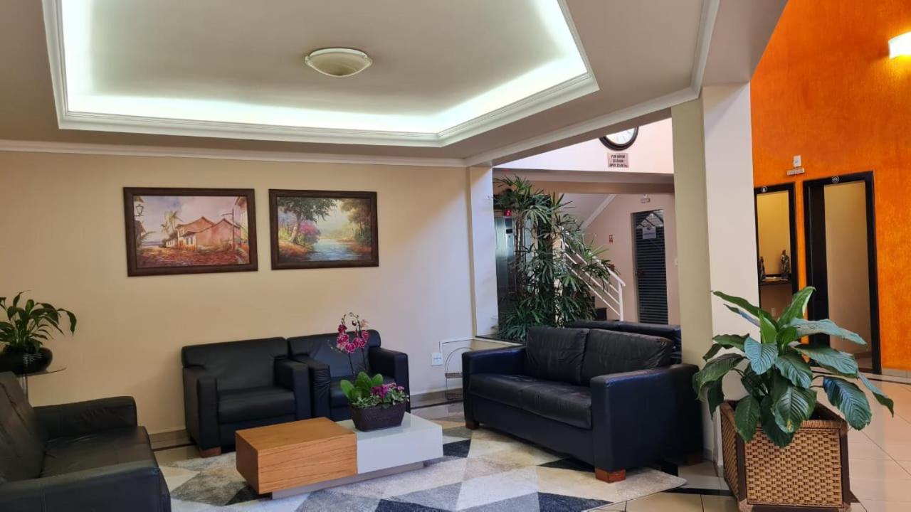 Hotel Jaguar Uberaba Kültér fotó