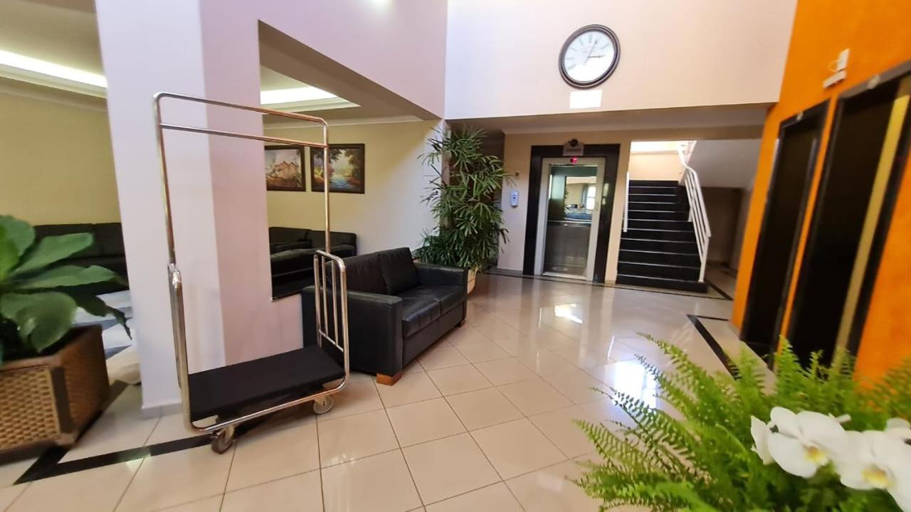 Hotel Jaguar Uberaba Kültér fotó