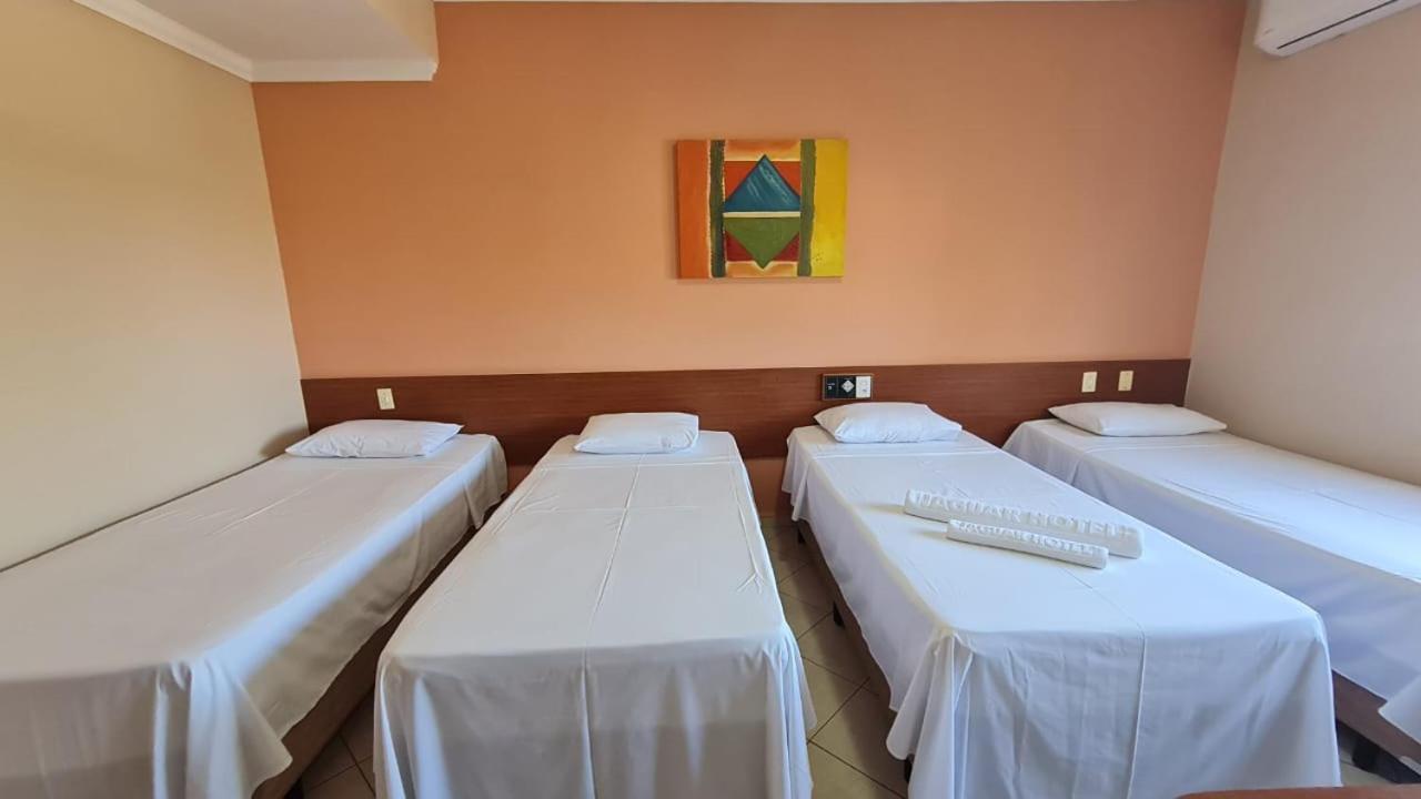 Hotel Jaguar Uberaba Kültér fotó
