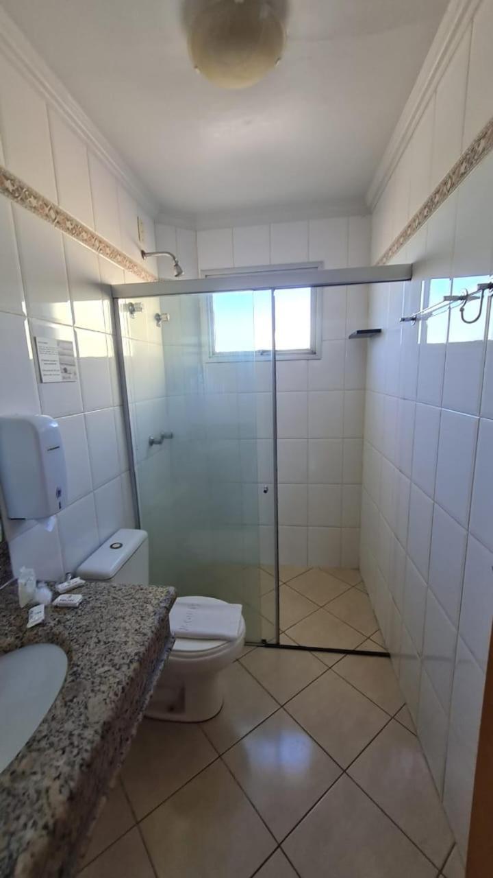 Hotel Jaguar Uberaba Kültér fotó