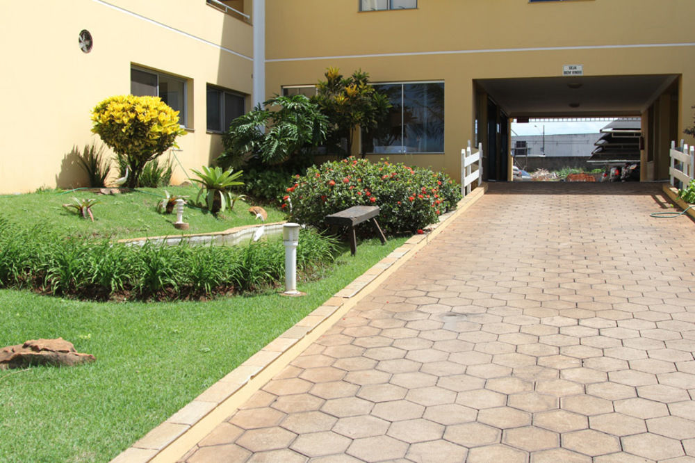 Hotel Jaguar Uberaba Kültér fotó